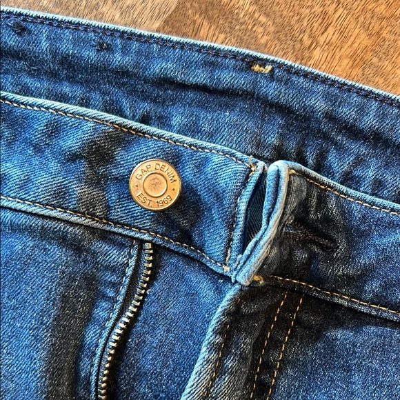 GAP | Classic Blue Vintage Slim Sky High Jeans - Picture 3 of 8